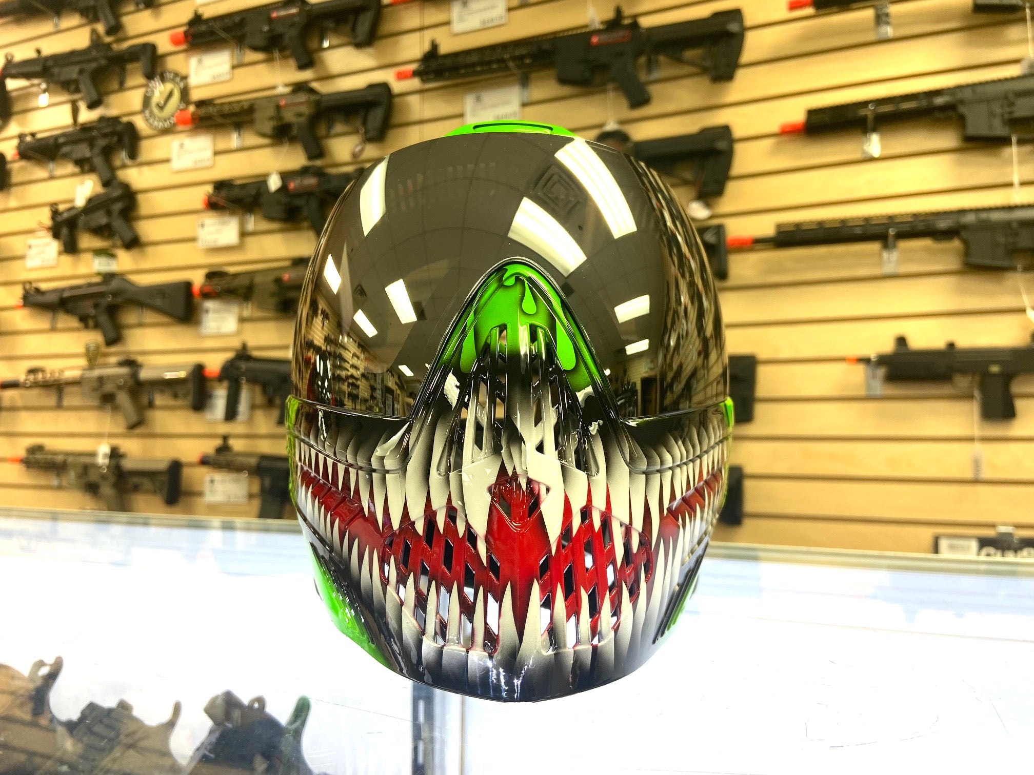 This Dye I5 mask is a custom painted masterpiece.  Durable paintjob on the best mask in the game! Get yours only at SS Airsoft. Let's Get It!!